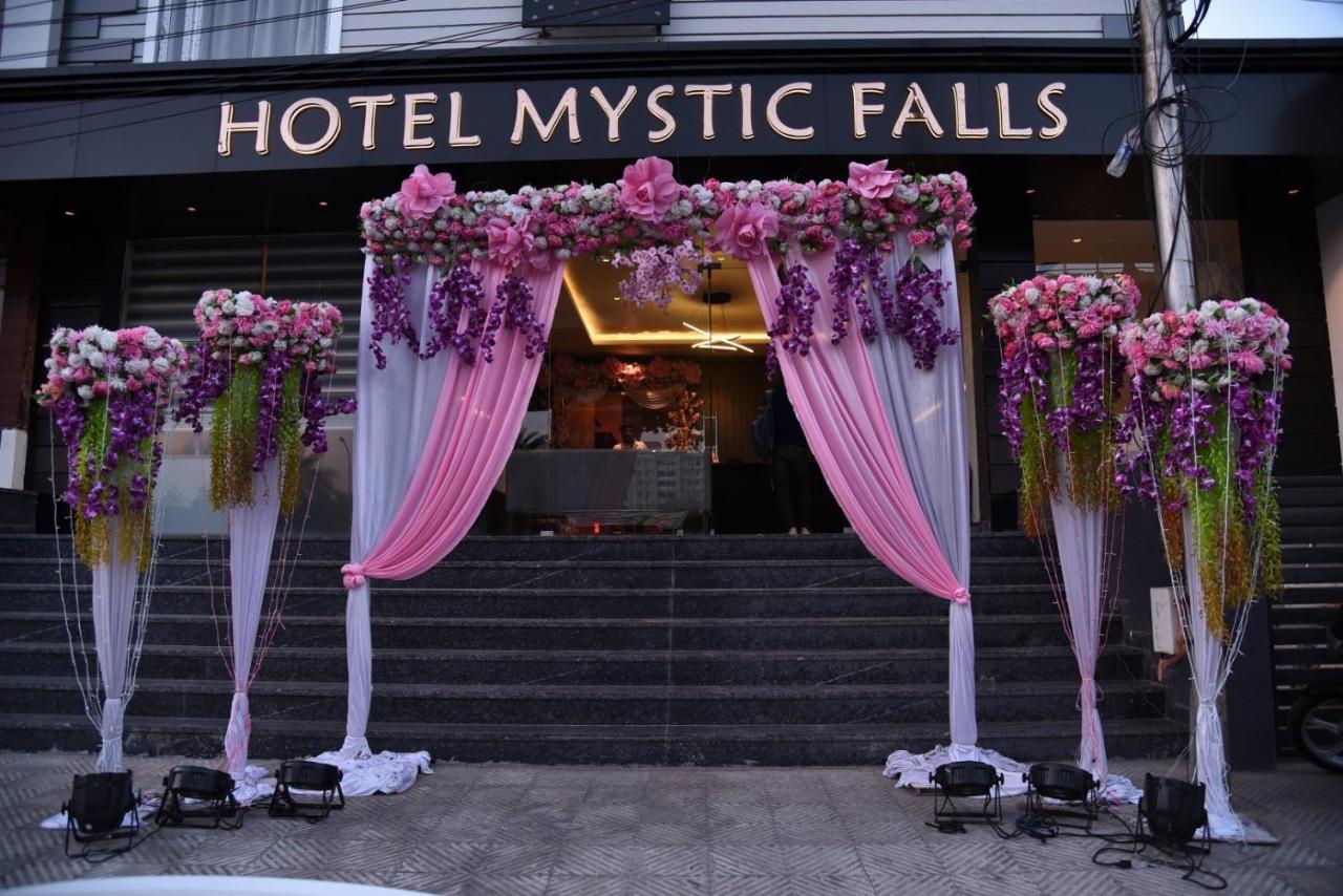 Hotel Mystic Falls Jaipur Eksteriør billede