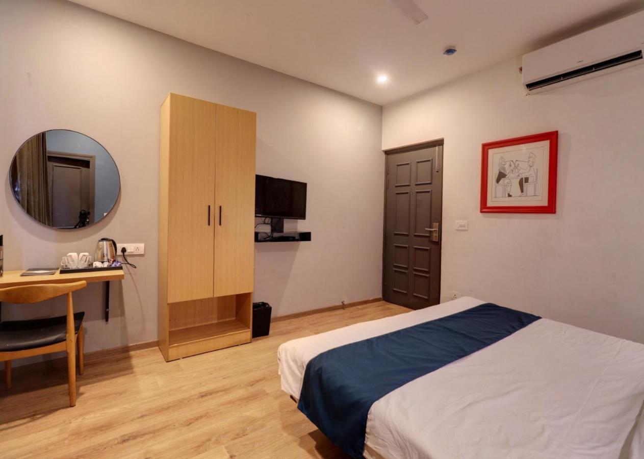 Hotel Mystic Falls Jaipur Eksteriør billede