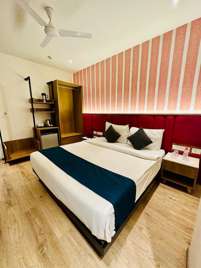 Hotel Mystic Falls Jaipur Eksteriør billede