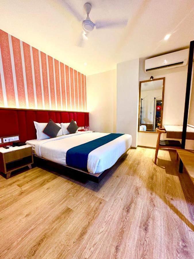 Hotel Mystic Falls Jaipur Eksteriør billede